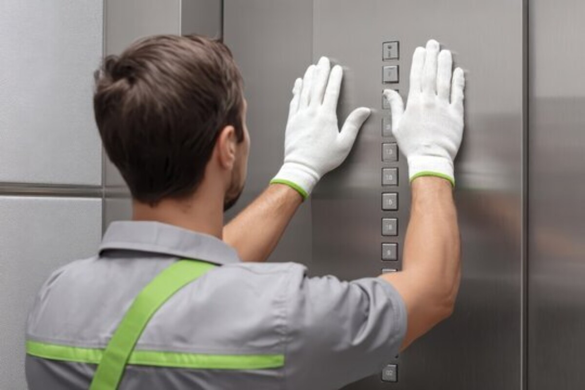Generic Lift 7